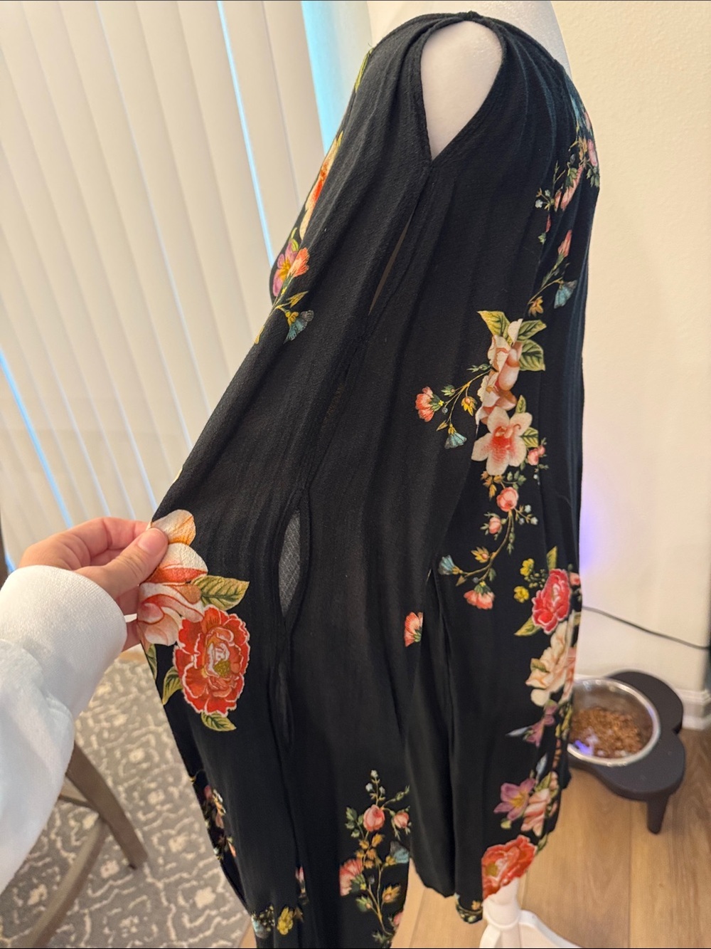 Farm Rio Floral mini dress with long sleeves - Picture 8 of 14
